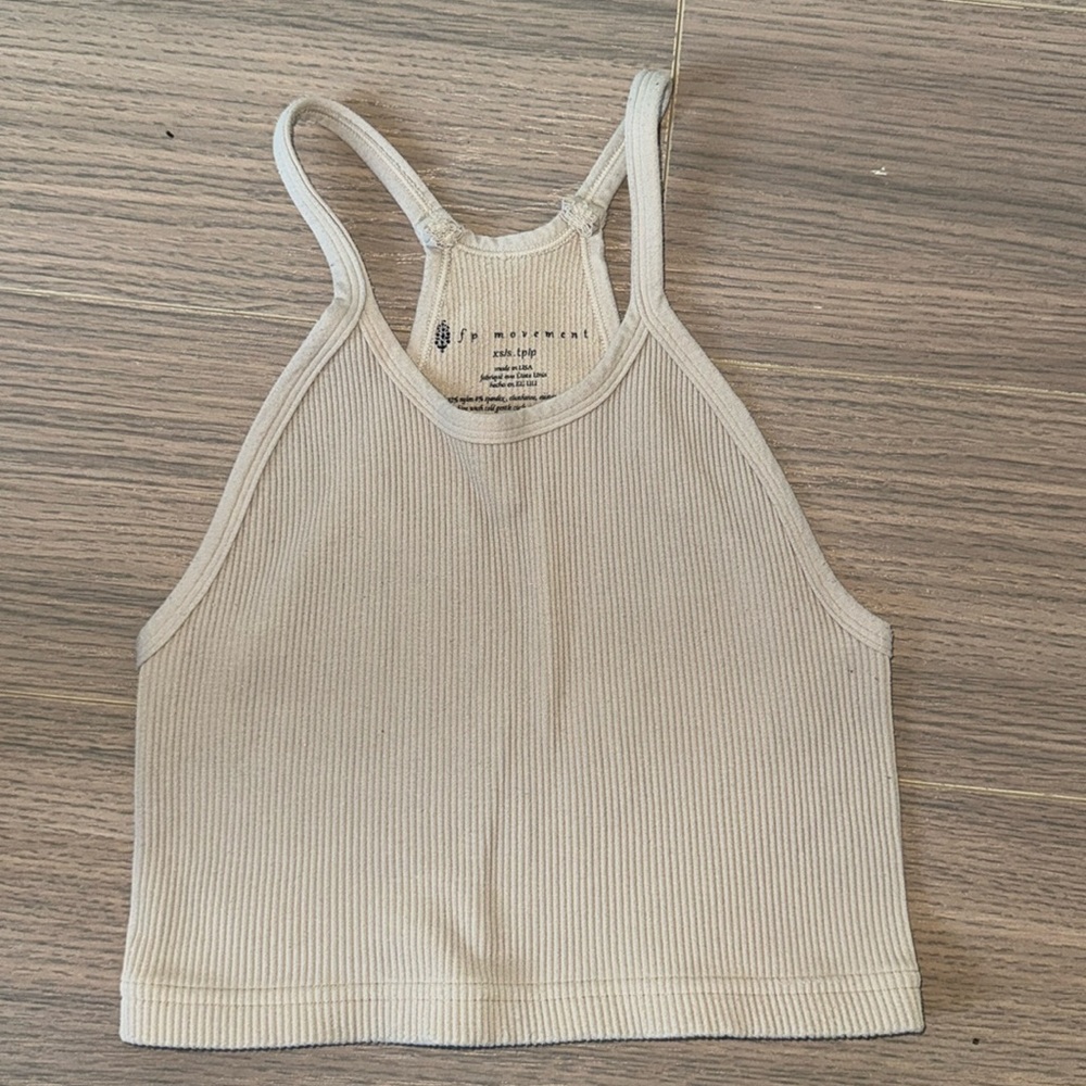 Happiness runs crop top